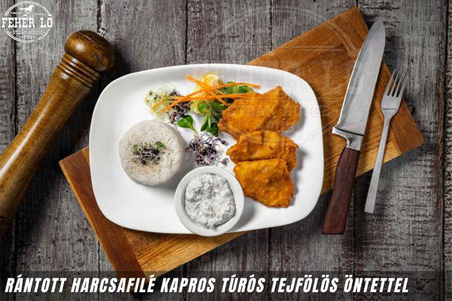 Rántott harcsafilé kapros túrós tejfölös öntettel
